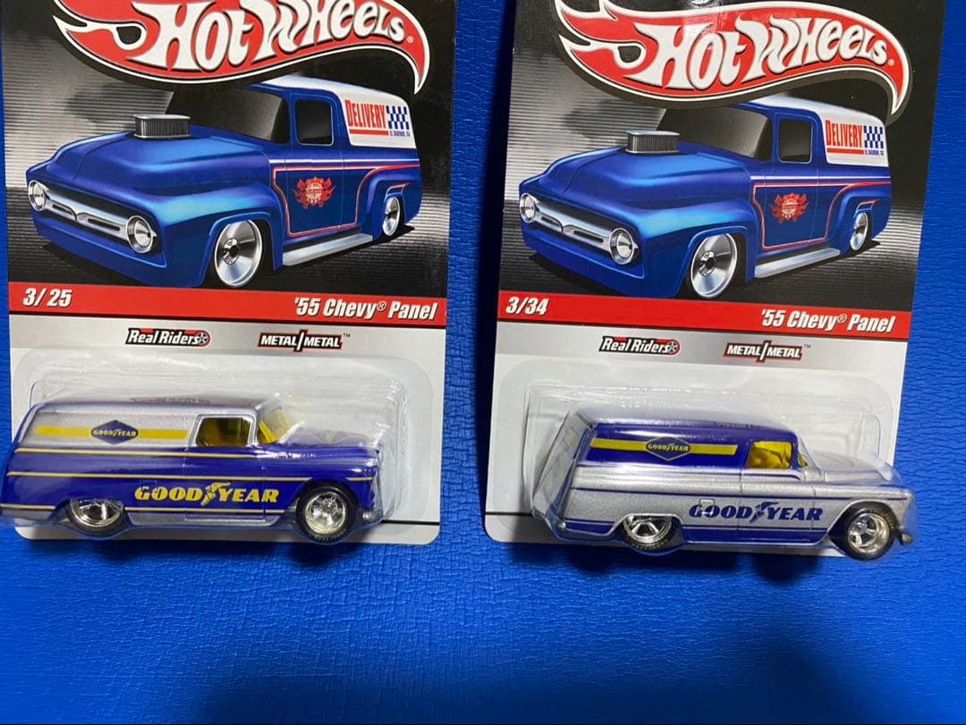 Hot Wheels '55 Chevy Panel 2台セット