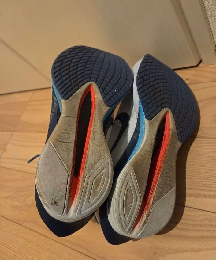 ナイキ　ヴェイパーフライ4　27.5㎝