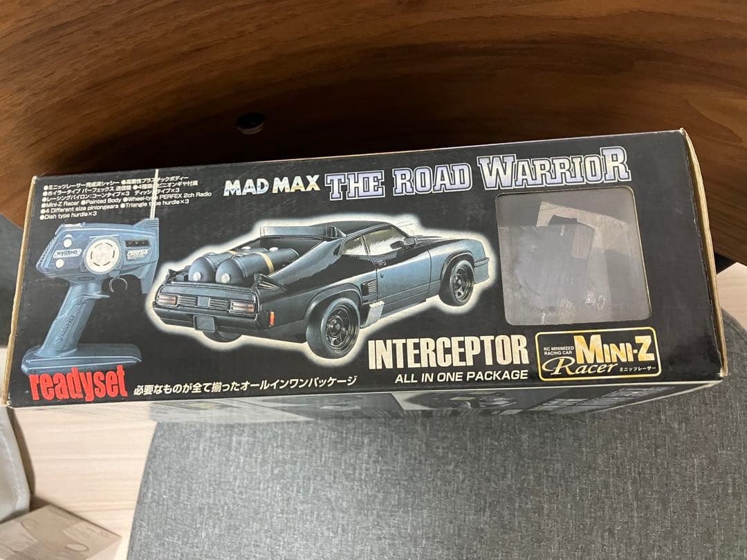 スカイネット ミニッツレーサー マッドマックス インターセプター