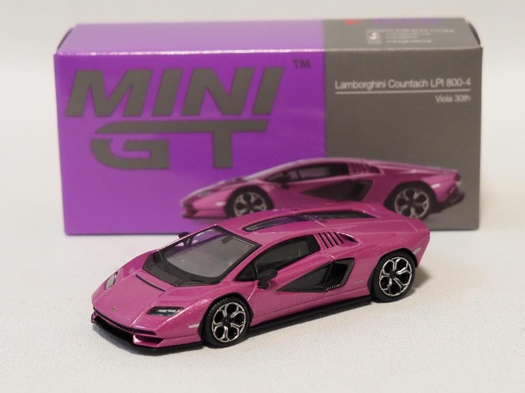 ミニカー MINI GT Lamborghini Countach LPI 800-4