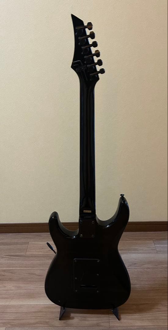 エレキギター　フロイドローズタイプ　黒
