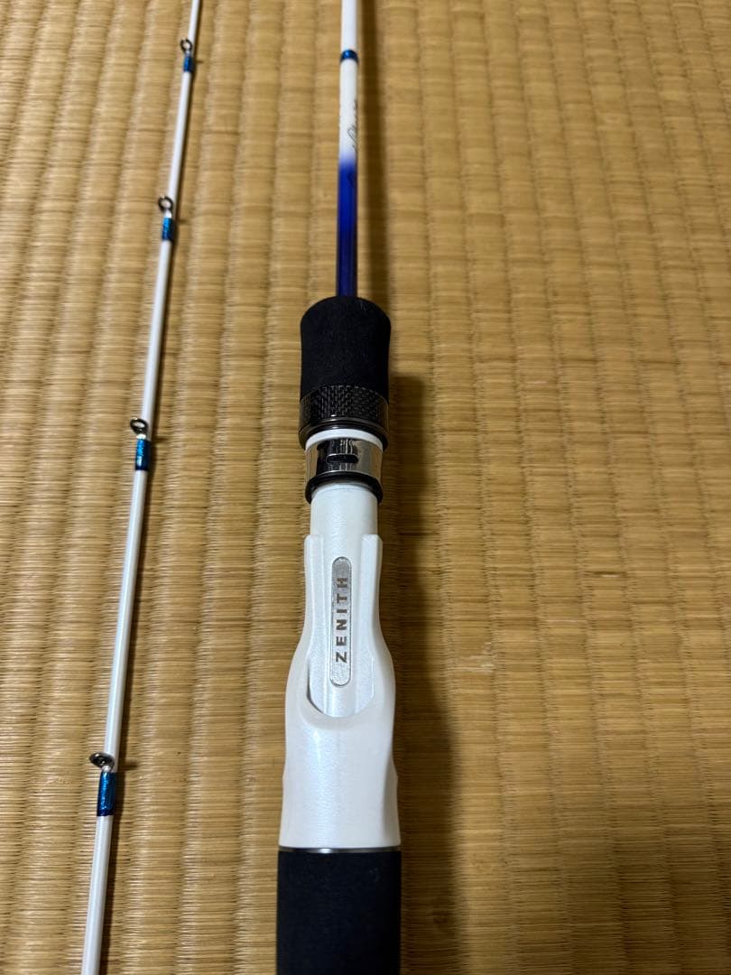 ゼニス　グランシャリオ　B682MH