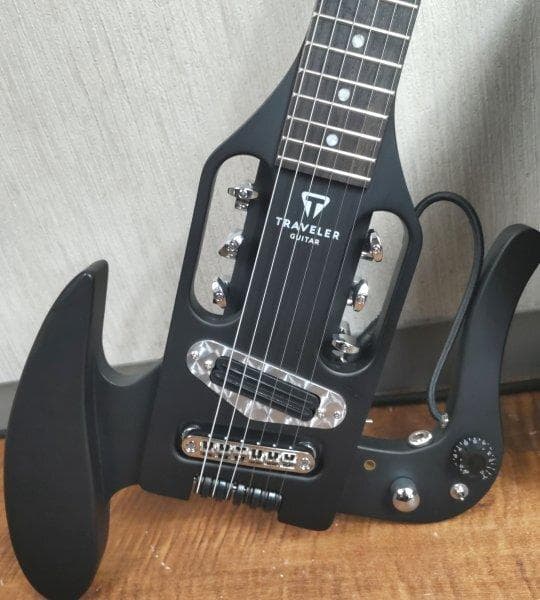 TRAVELER GUITAR PRO-SERIES MOD-X トラベルギター
