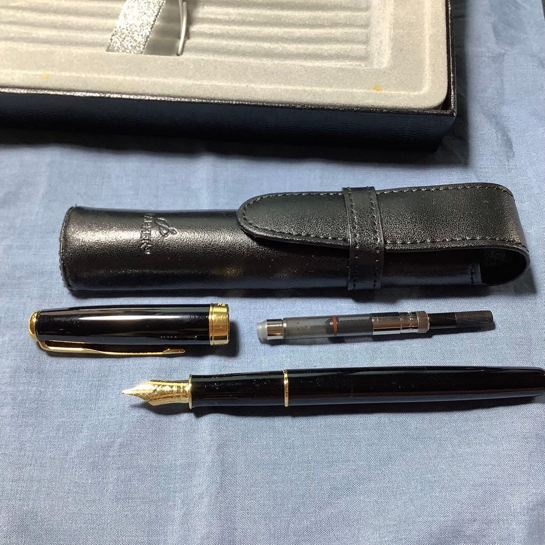 値下げ‼︎ PARKER ソネット万年筆 レザーケース付き　18K 新品