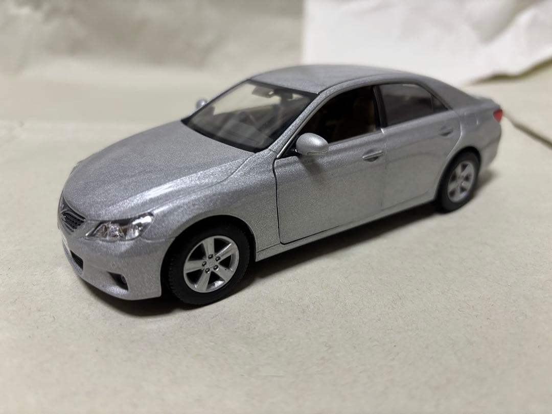 マークX前期　ミニカー　シルバーメタリック　専用箱付き