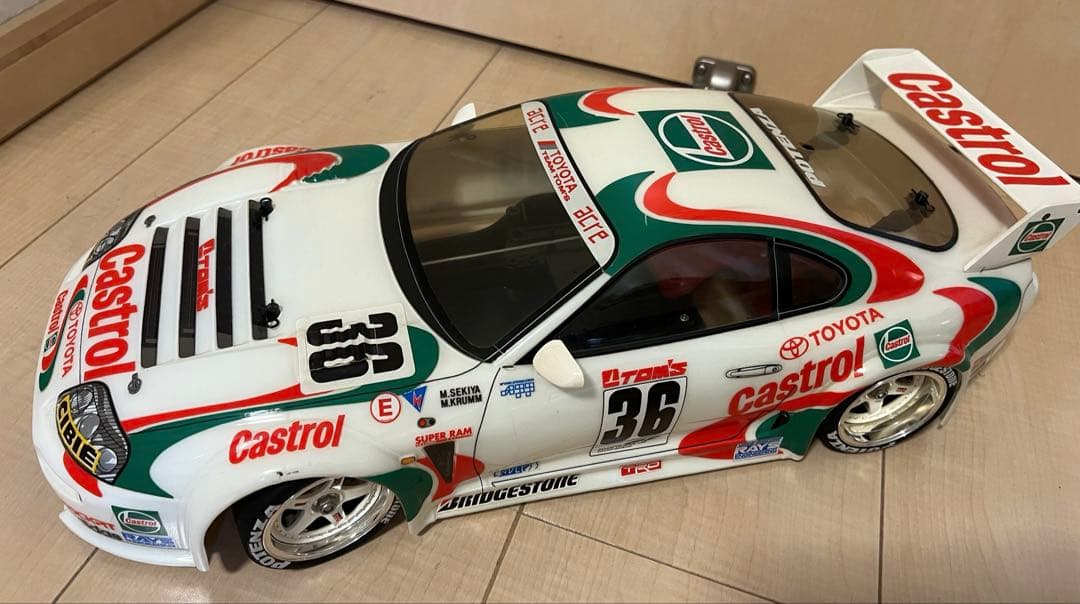 ラジコン　ボディ