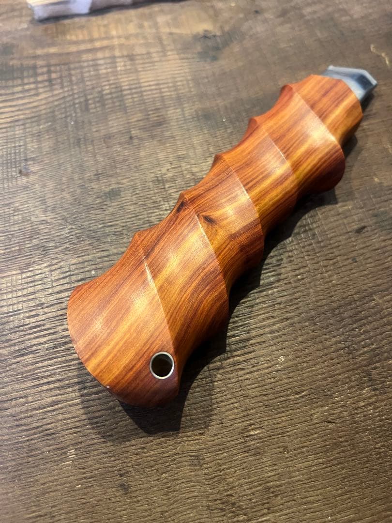 COAT 木製カッターナイフ オートロックJ型 ウネリ パオロサ