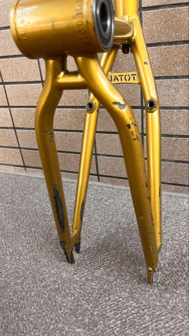 18インチBMXフレーム(TOTAL)ゴールド