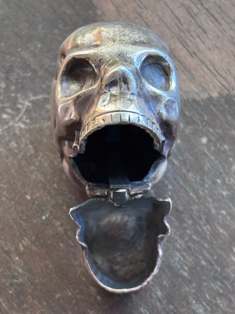 イギリスアンティーク/シルバー スカルマッチケース