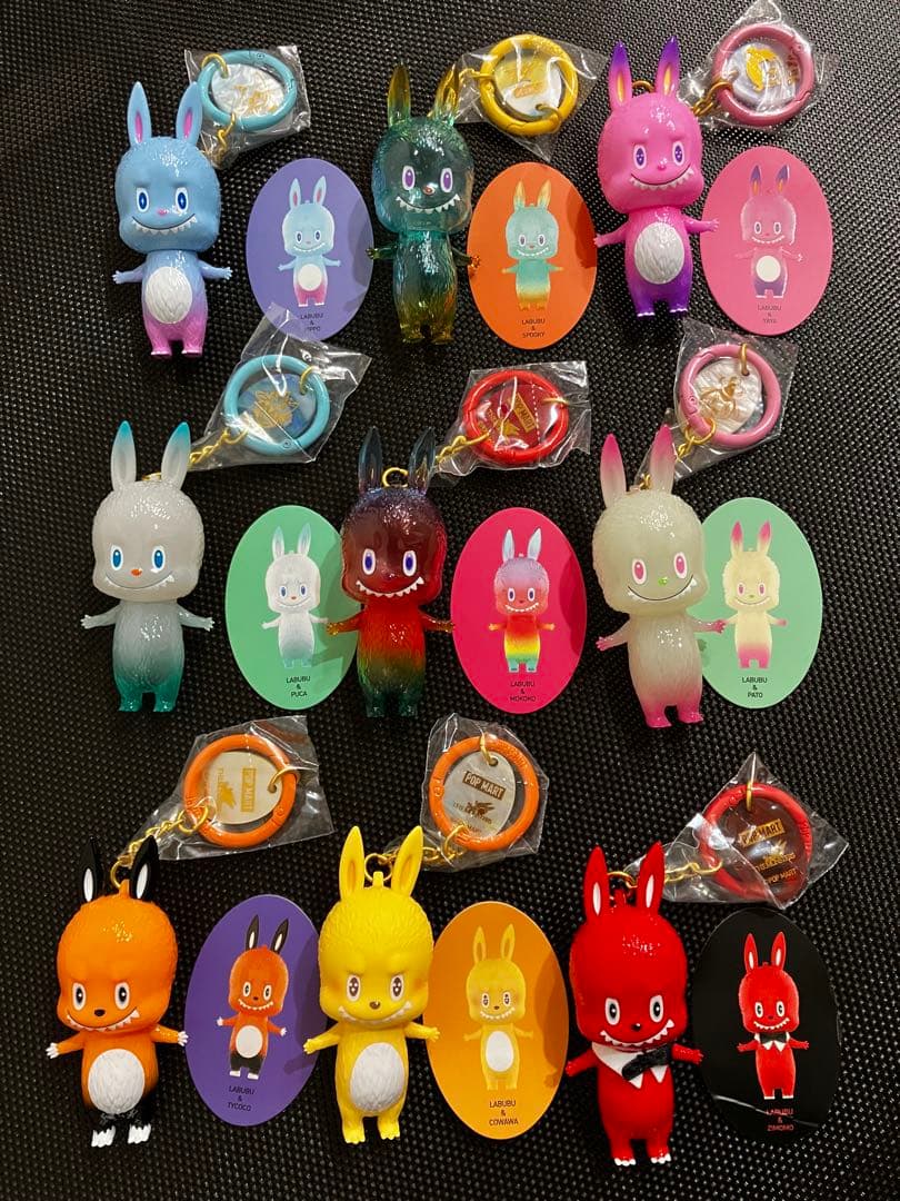 the monsters 10th anniversary　9個　まとめ売り　赤