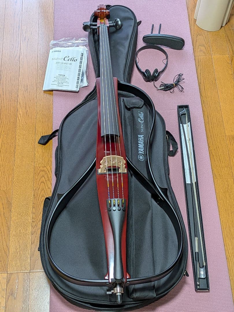 ヤマハ　サイレントチェロ　SVC110　ケース　付属品付き　美品　使用感少なめ
