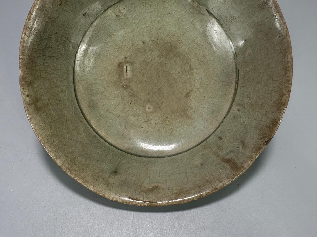 中国美術　元～明時代　青磁　蓮花文茶碗 鉢　時代物　唐物　14～15世紀頃