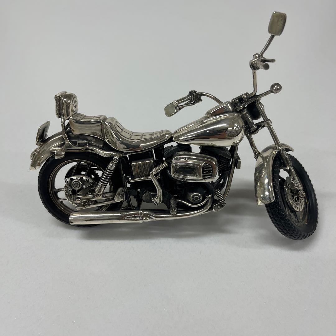 純銀　ハーレー　置物