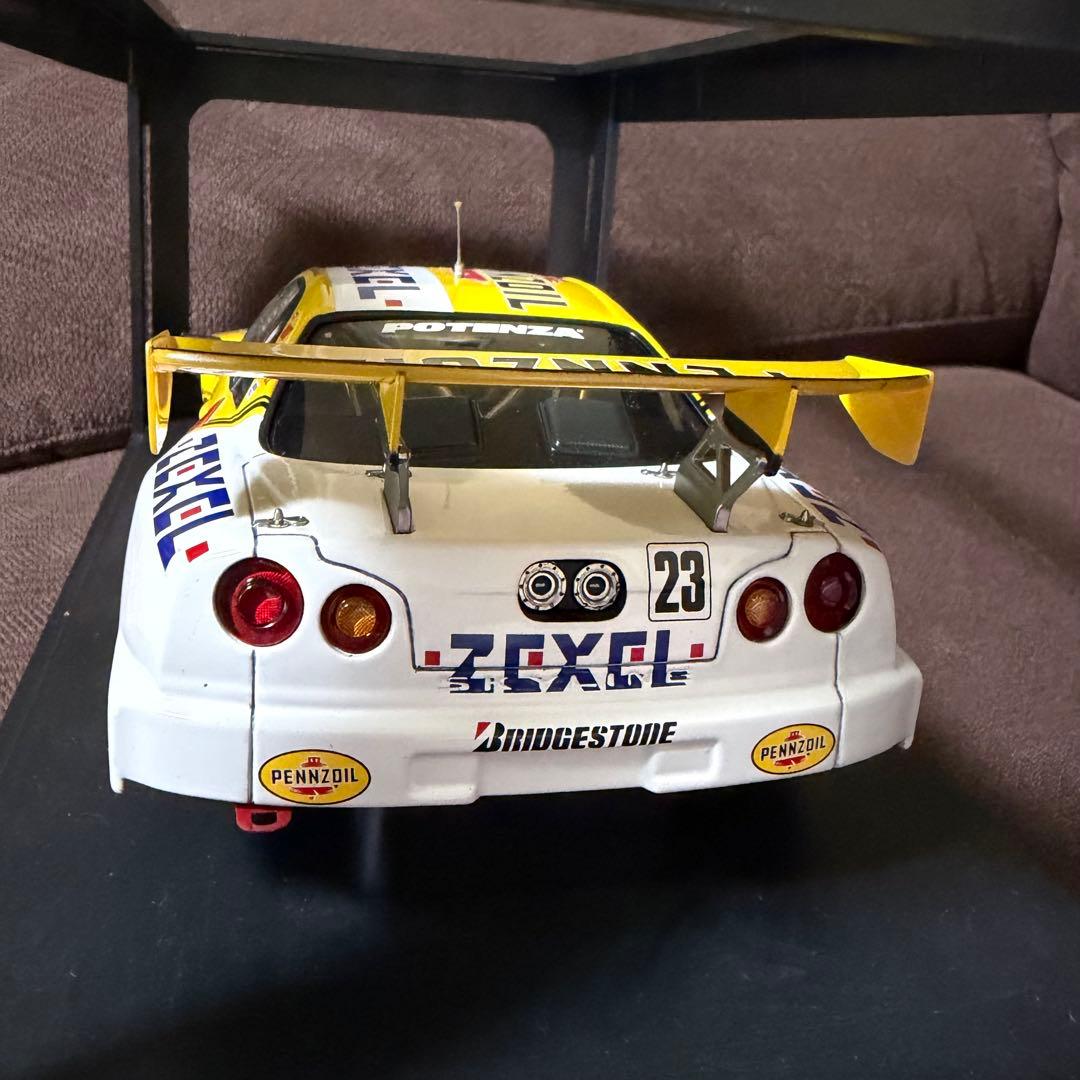 AUTOart スカイラインGTR R34 ミニカー約1/18