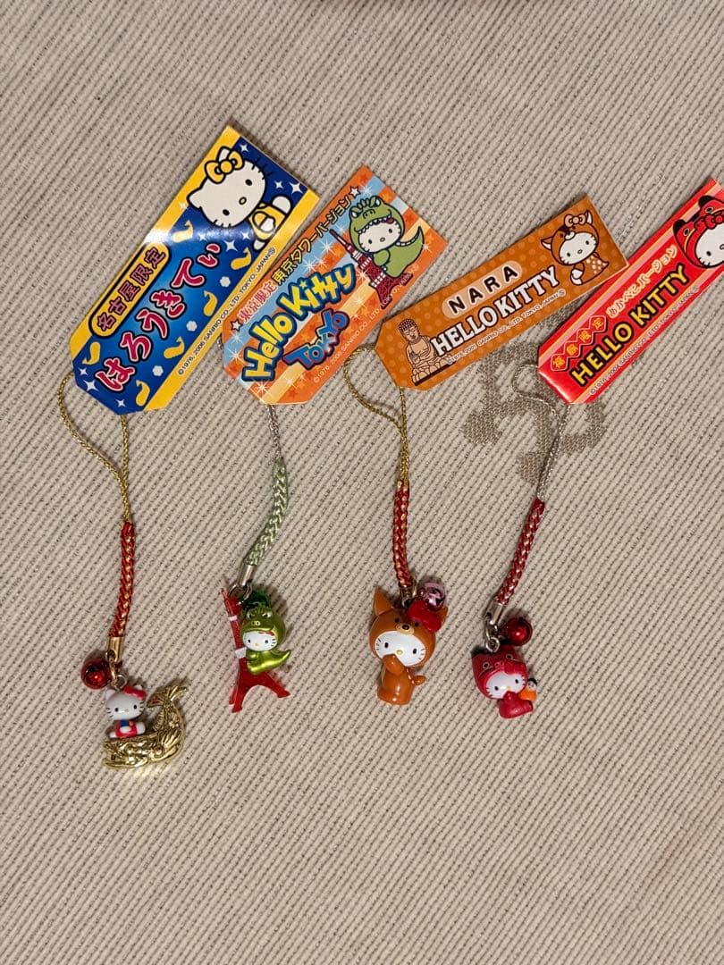【新品】ご当地 キティ 根付け ストラップ 18点まとめ売り