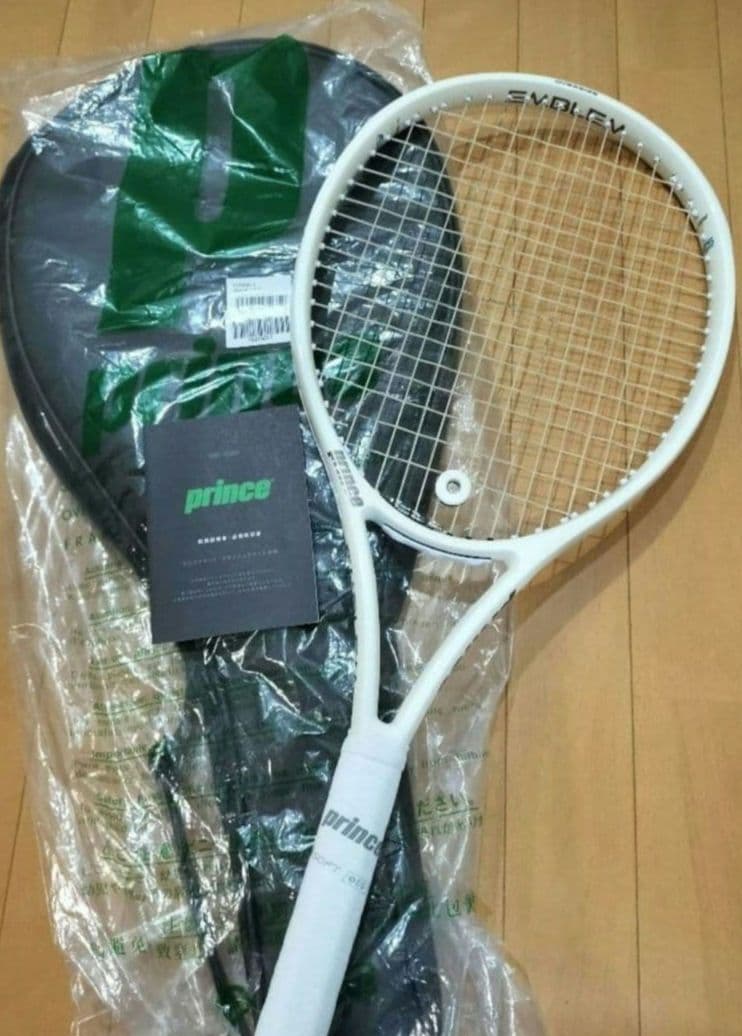現行モデル　新品同様　プリンス　エンブレム 110 G2 魔法のラケット