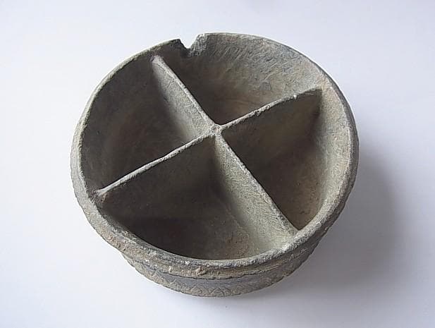 ★Z0909★ 古代　石器　彫刻石　オイルランプ　繊細彫刻　灯火器