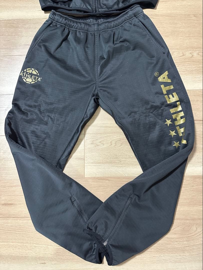 ATHLETA ブラック ジャージ 上M、下L