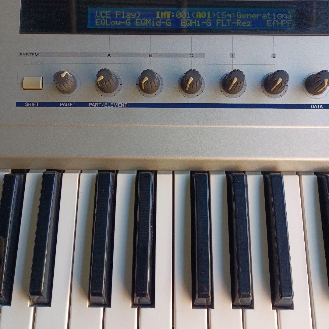 Yamaha CS6X シンセサイザー 61鍵