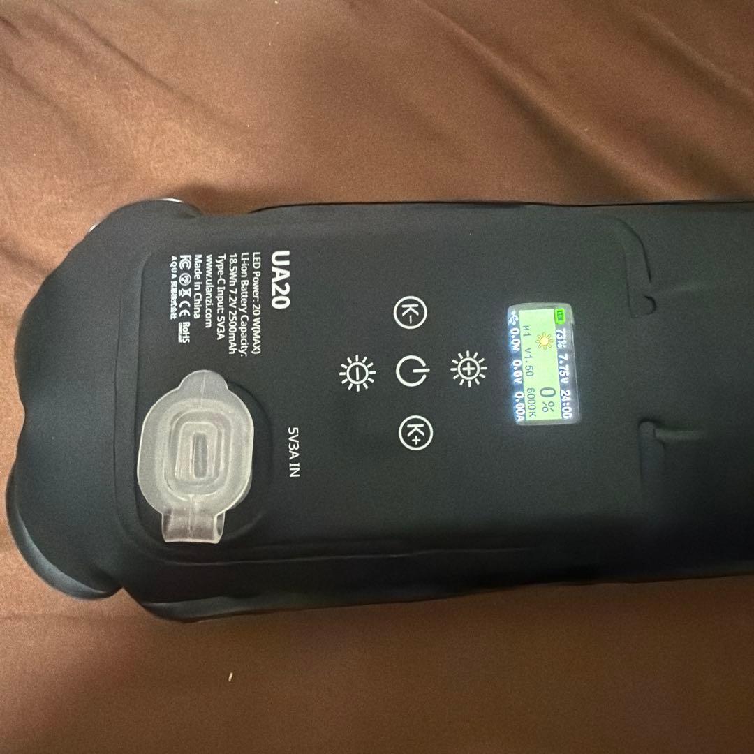 Ulanzi UA20 20W LEDビデオライト 撮影用ライト チューブライト