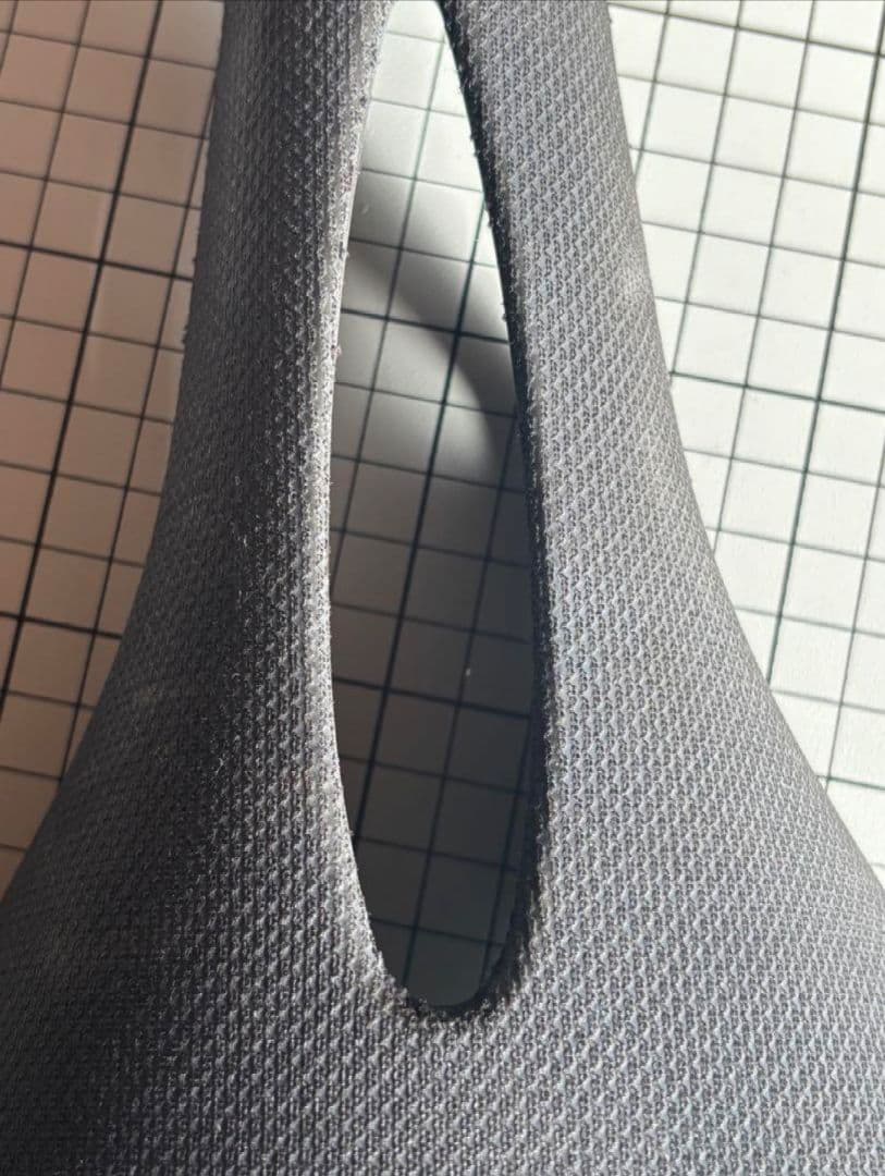 ブルックス カンビウム C15 穴あき