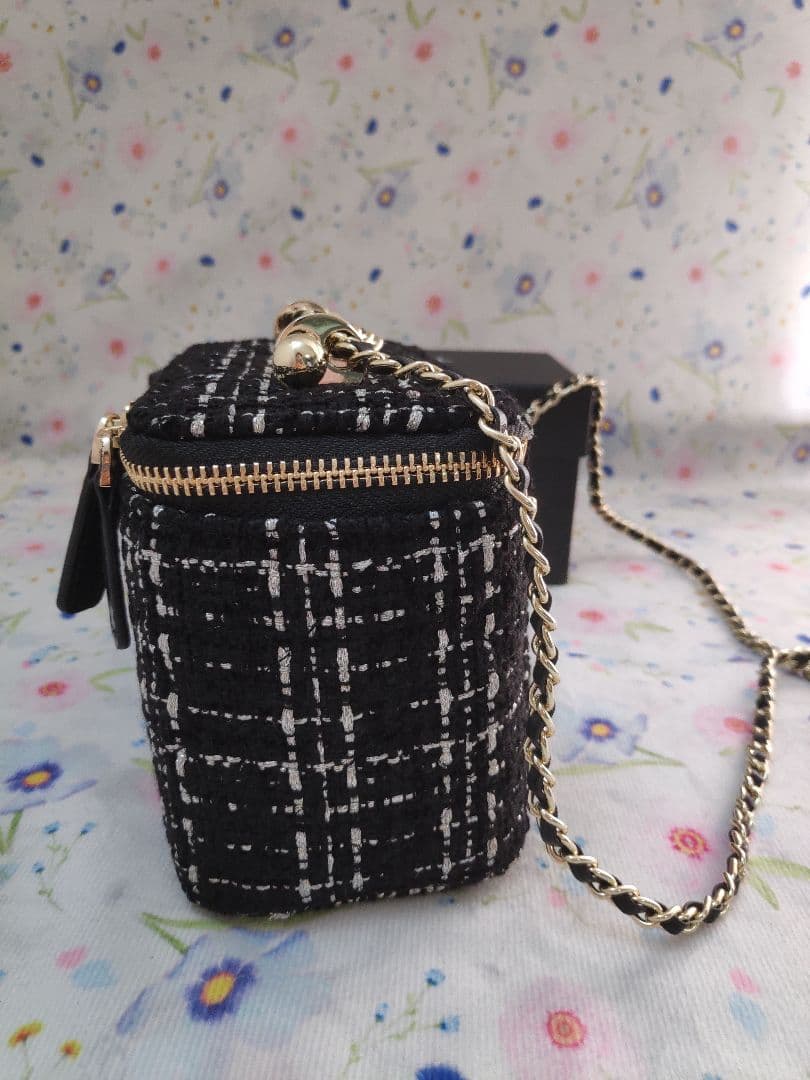 シャネル ツイード チェーンショルダーバッグ ノベルティ