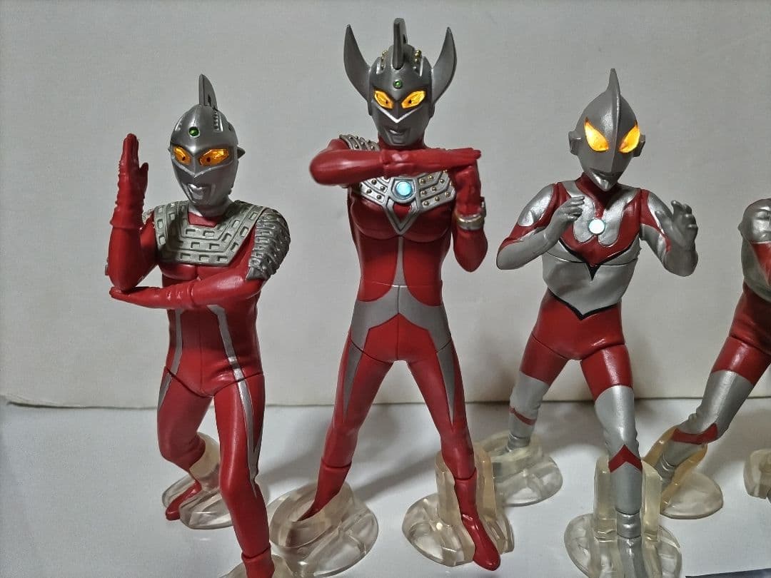 アルティメットルミナス　ウルトラマン　ウルトラ6兄弟　他　まとめ　×8 +オマケ