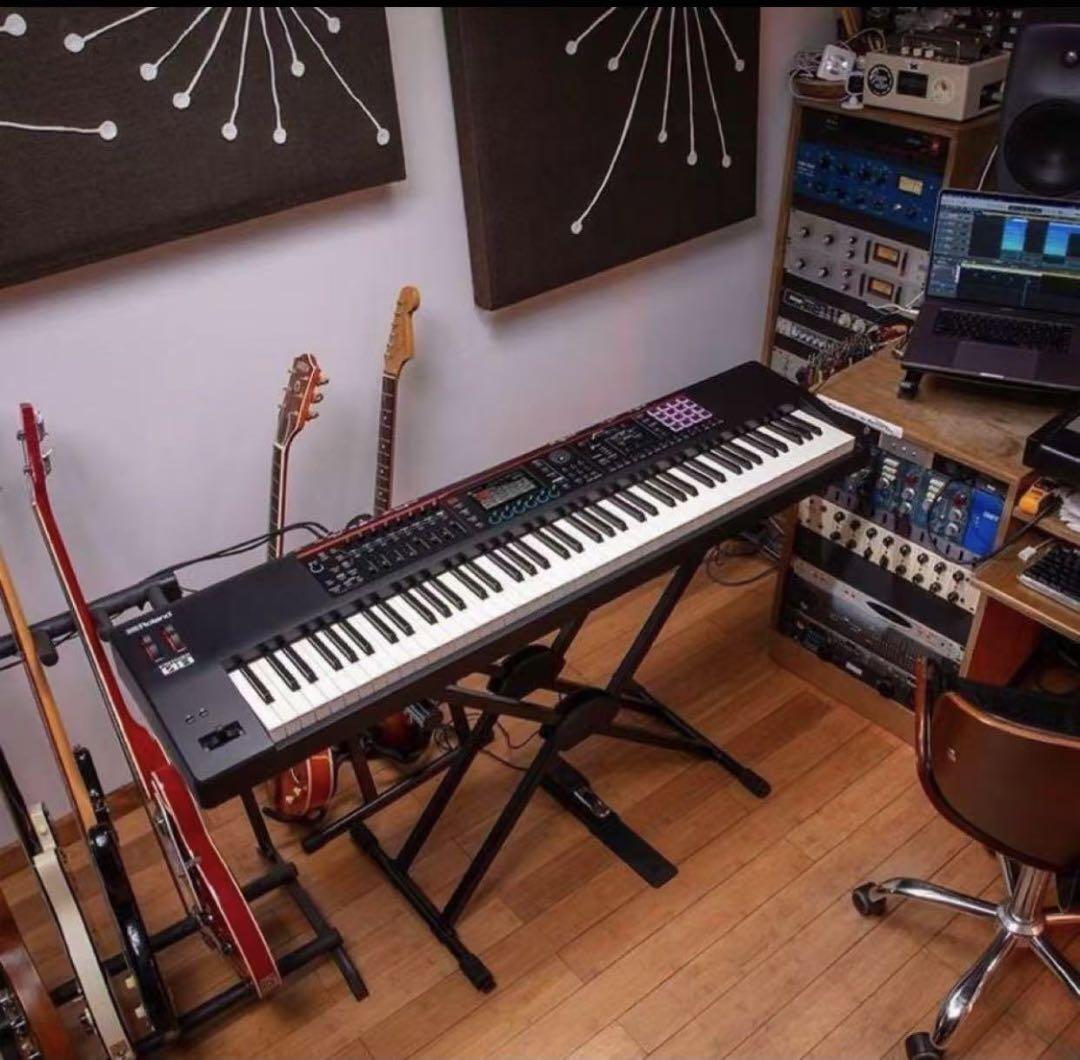 鍵盤楽器 ROLAND FANTOM-08 MUSIC WORKSTATION