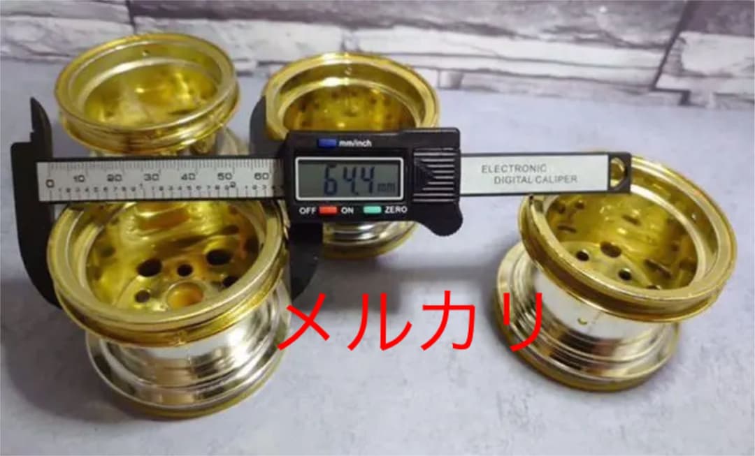 タミヤ   希少ゴールドホイールタイヤ付き