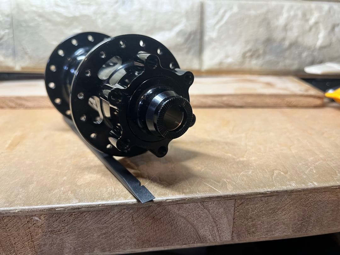 KUWAHARA diavolo boost hub rear 150ノッチ