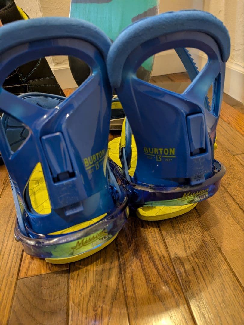 キッズ　スノーボードセット　GRAY BURTON 125cm