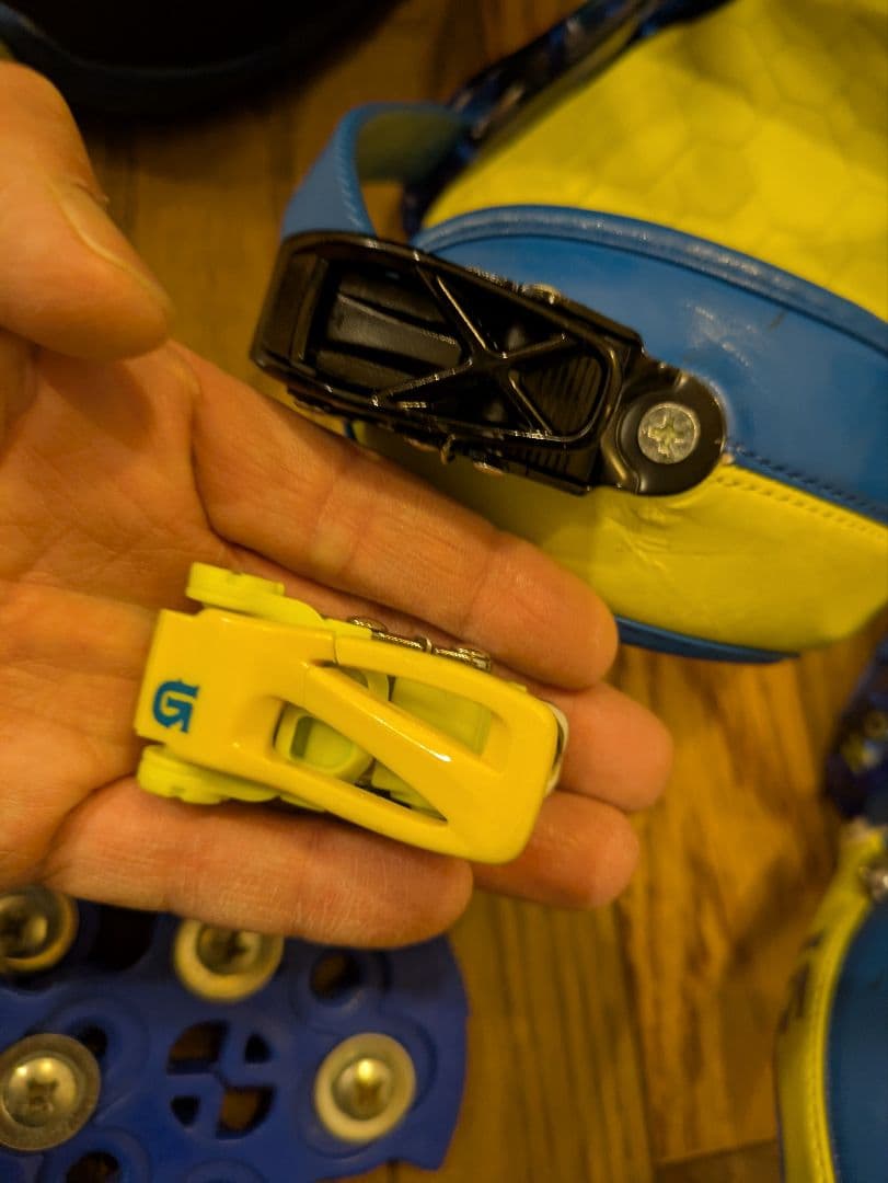 キッズ　スノーボードセット　GRAY BURTON 125cm