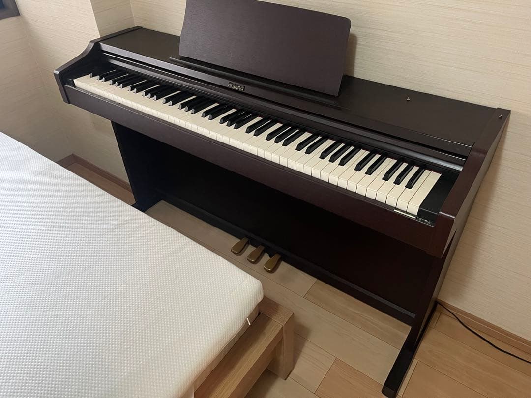 Roland 88鍵 デジタルピアノ　RP101-MH