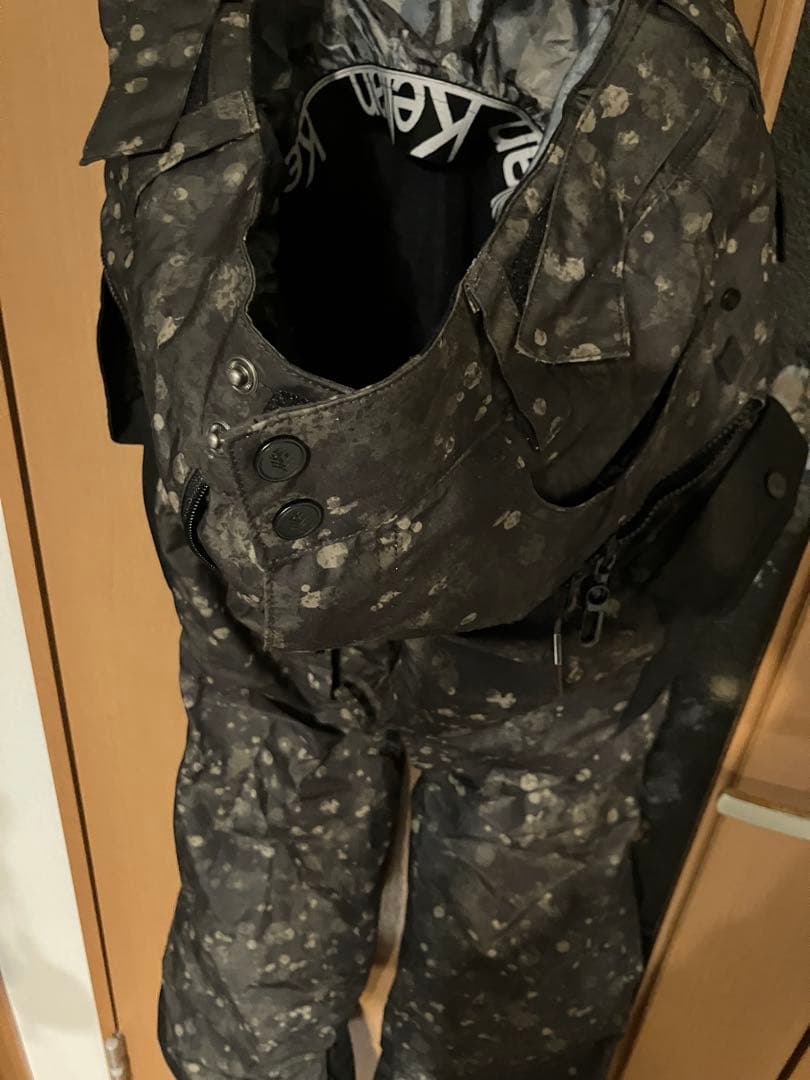 KELLAN  スノーボードウェア Sサイズ 迷彩柄