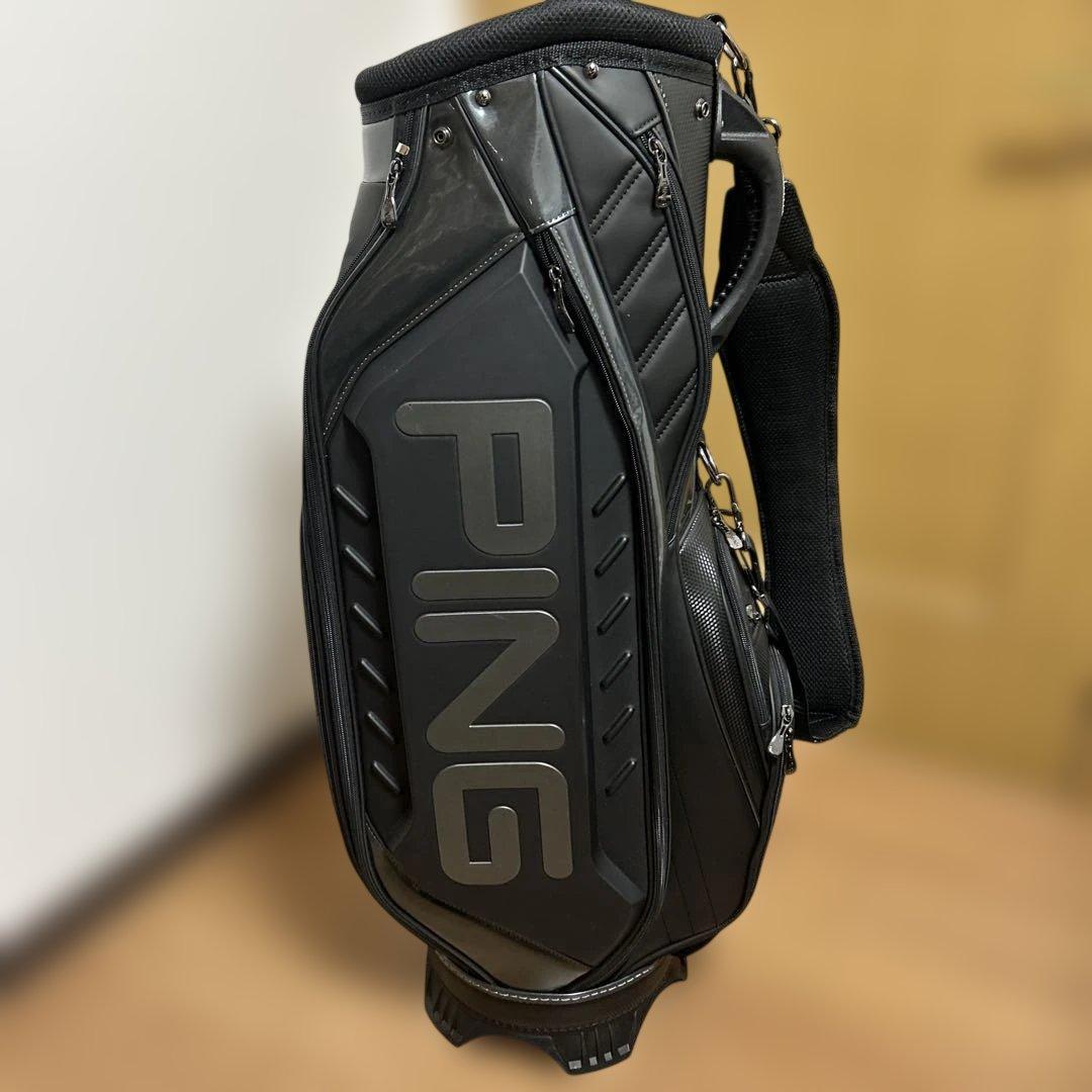 ピンキャディバッグ　ブラック【良品】