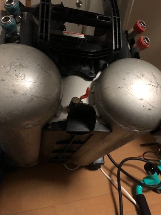 マキタ コンプレッサ