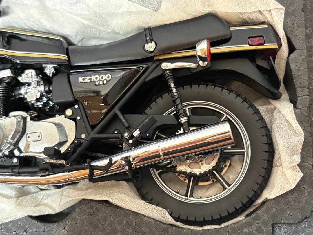 Wit's 宮沢模型1/12 Kawasaki KZ1000 Mk.Ⅱ エボニー