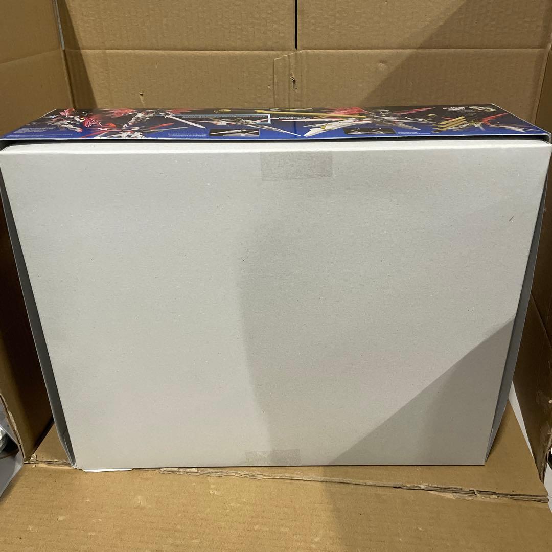 HG SEED FREEDOM デスティニーガンダムSpecⅡ&ゼウスシルエット