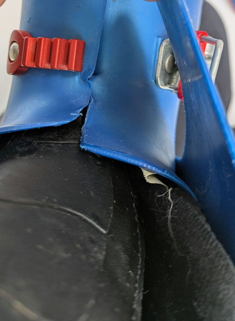 HEAD　SUPERSHAPEスキー板　ブーツ・ストック　ジュニアスキーセット