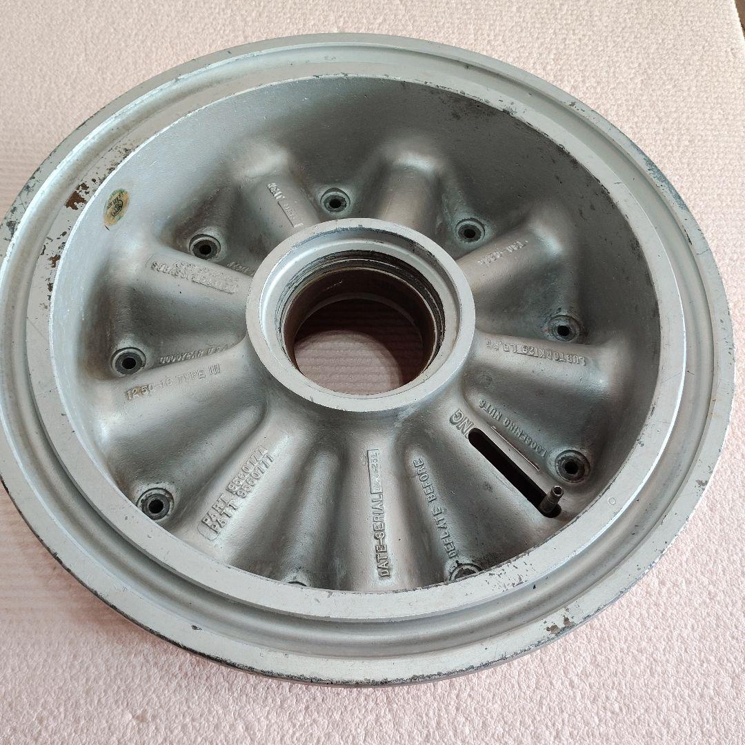 ◎超超希少品◎　航空機部品YS-11のホイール1個　マニア向け