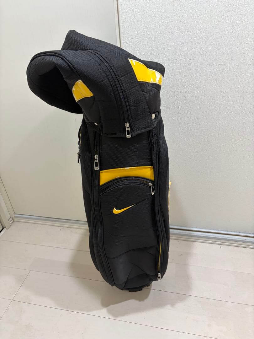 Nike SQ Sumo 8 ゴルフバッグ