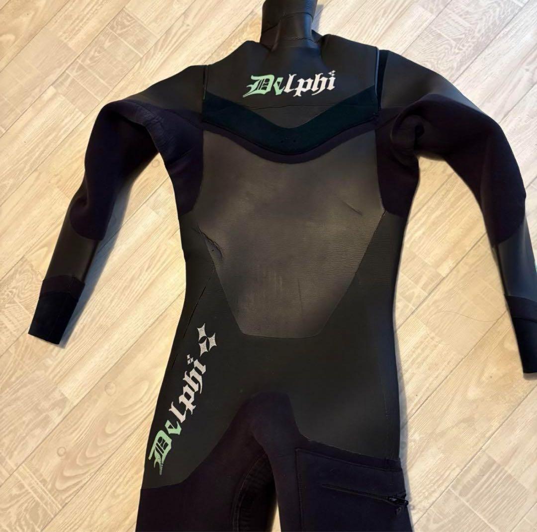 Delphi デルフィ　ウェットスーツ　セミドライ