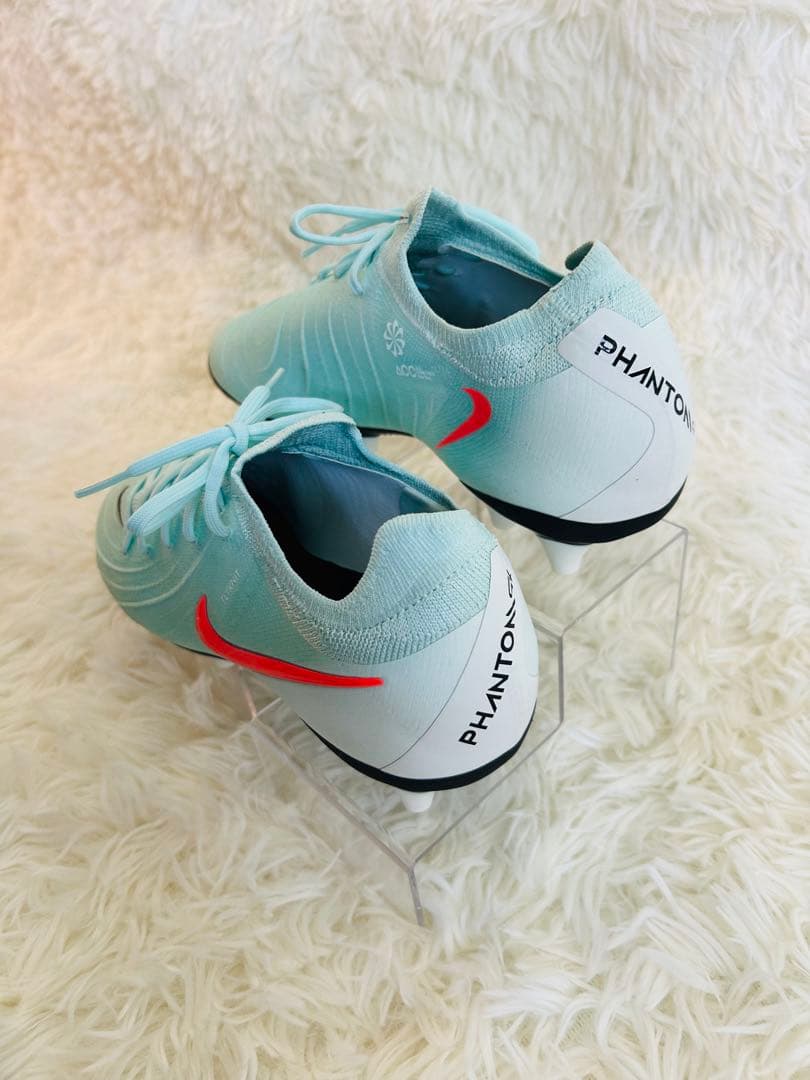 【新品】値下げ‼️ナイキ ファントム GX 2 プロ AG-Pro 24.0㎝