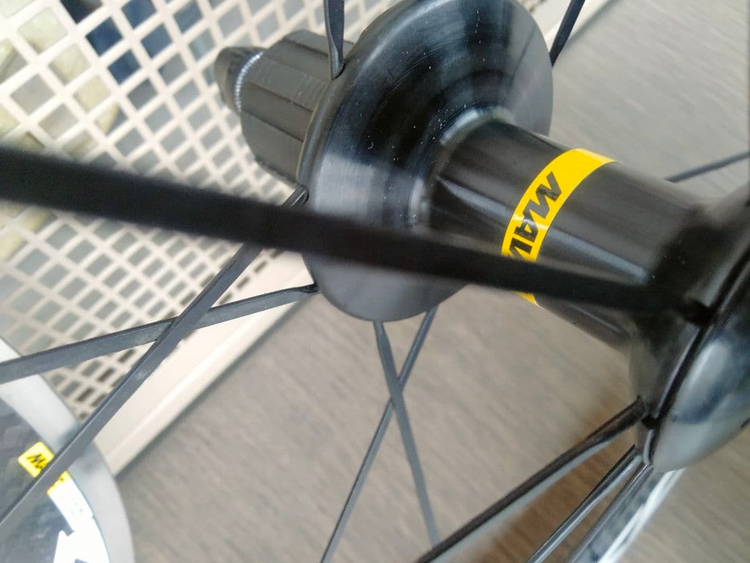 マビック　COSMICカーボン前後　シマノ10.11速