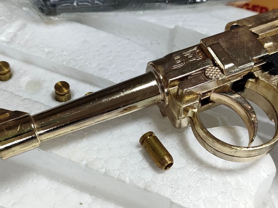 ルガーP-08　金属製モデルガン　マルシン