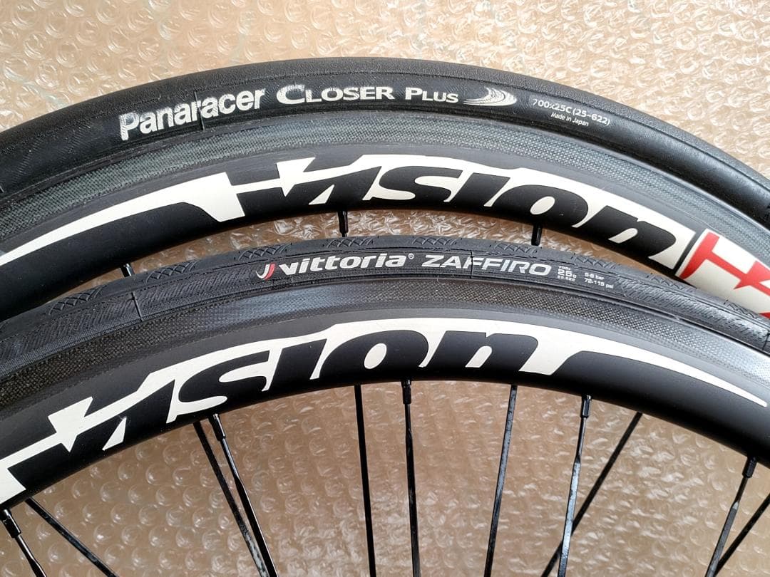 軽量 カーボンホイール 前後セット 700C 11速 ロードバイク 自転車 中古