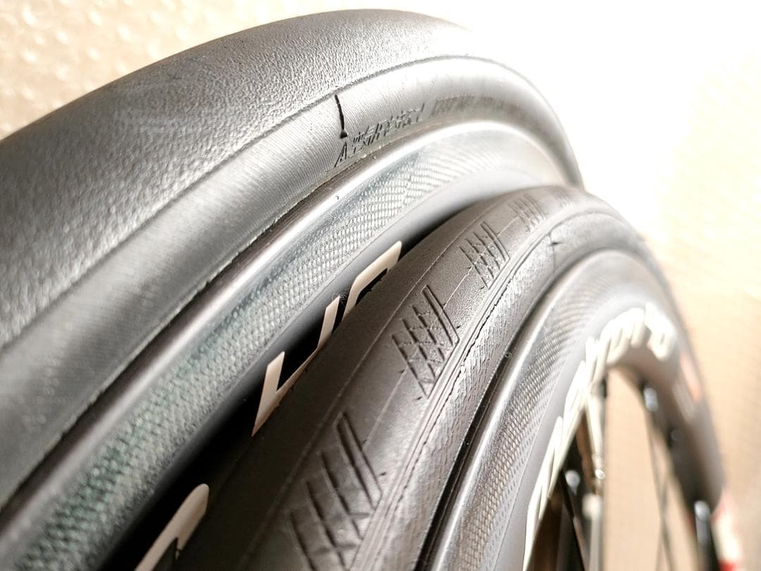 軽量 カーボンホイール 前後セット 700C 11速 ロードバイク 自転車 中古