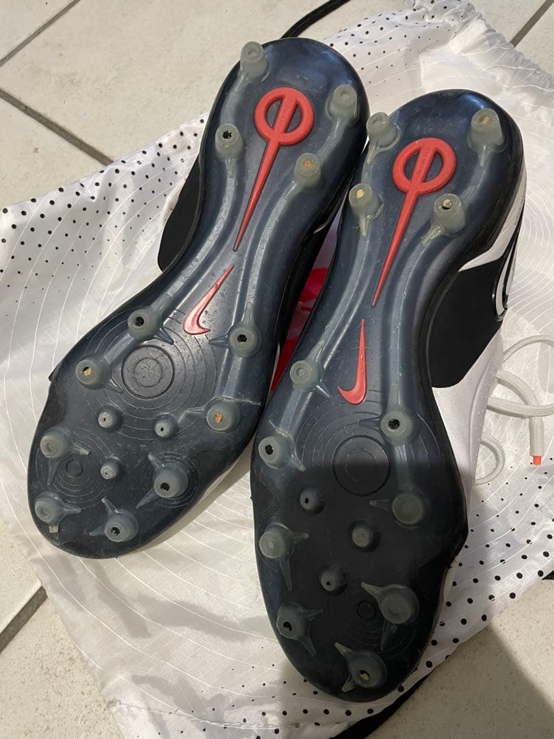 Nike ティエンポ レジェンド 10 エリート AG-PRO