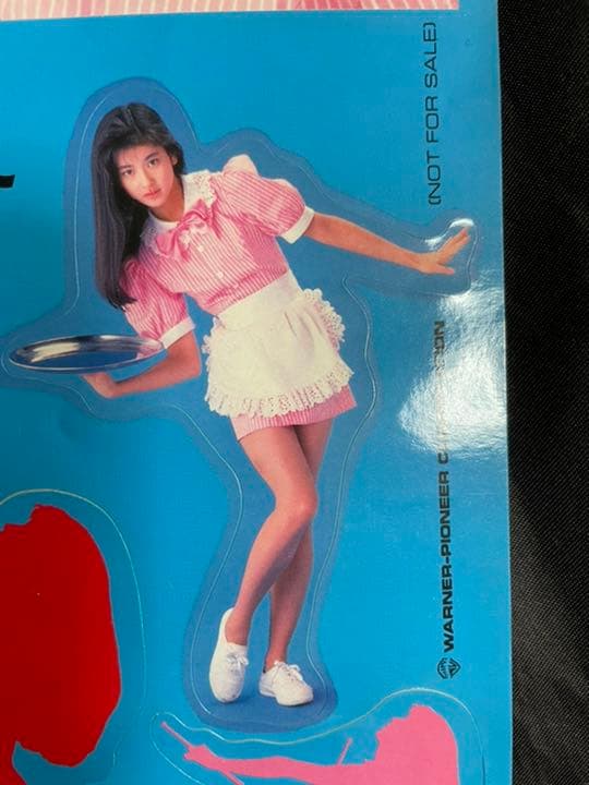 森高千里ステッカー(非売品、入手困難)