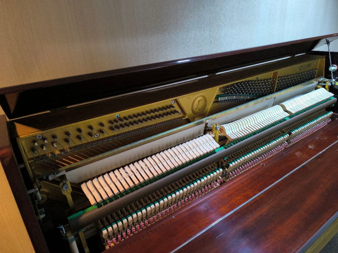 【希少/調律整備済】コンパクト アップライト ピアノ